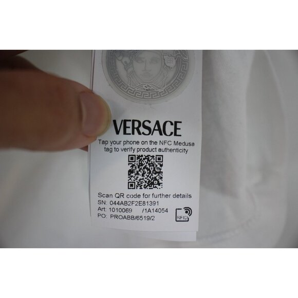 Versace Womens 40 Rhinestone White Cotton Jersey T-Shirt NEW M1122 - Picture 6 of 7